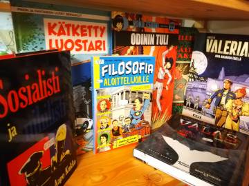 UUSIA SARJAKUVIA UUSIA SARJAKUVIA OSA 468