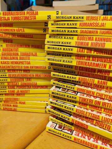 MORGAN KANE RATSASTAA TEX WILLERIN PERÄSSÄ