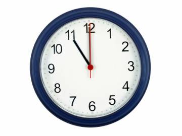 PERJANTAINA 28.2 AVAAMME KLO 11